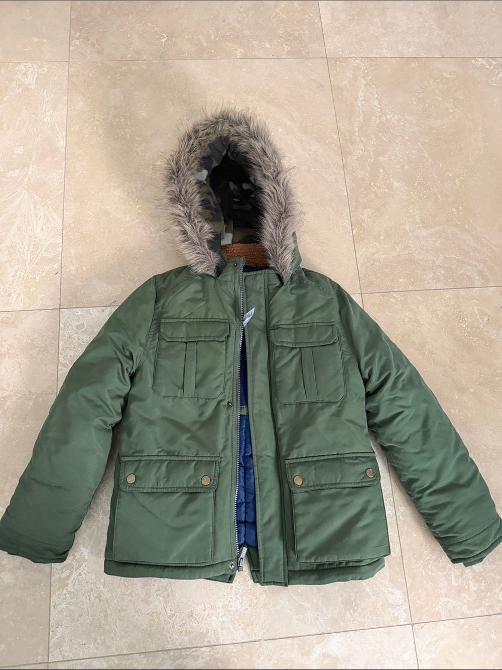 💙Carter's Olive Green Puffer Parka with Faux Fur Hood💙